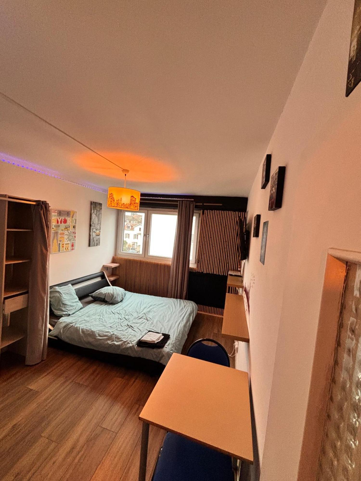 Le Gite "Manhattan Studio" Besancon Proche Centre Commerce Bagian luar foto