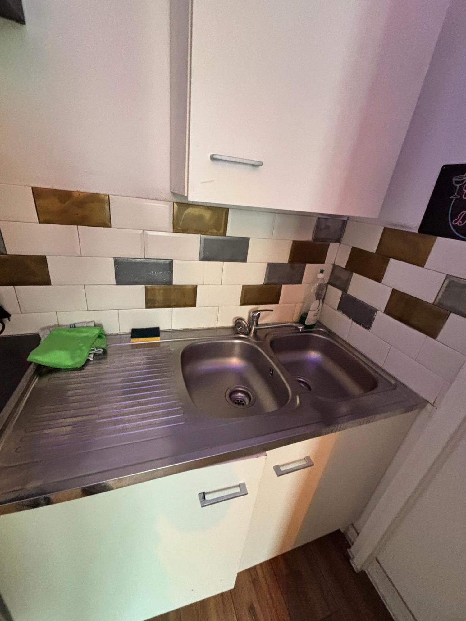 Le Gite "Manhattan Studio" Besancon Proche Centre Commerce Bagian luar foto